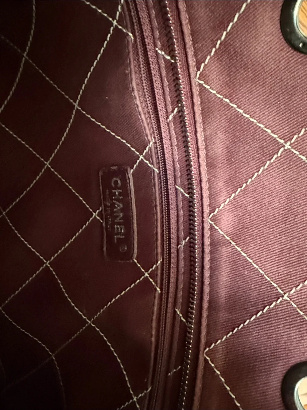 CHANEL Beige Quilted Tote with Black Trim and Double Straps - Picture 6 of 11